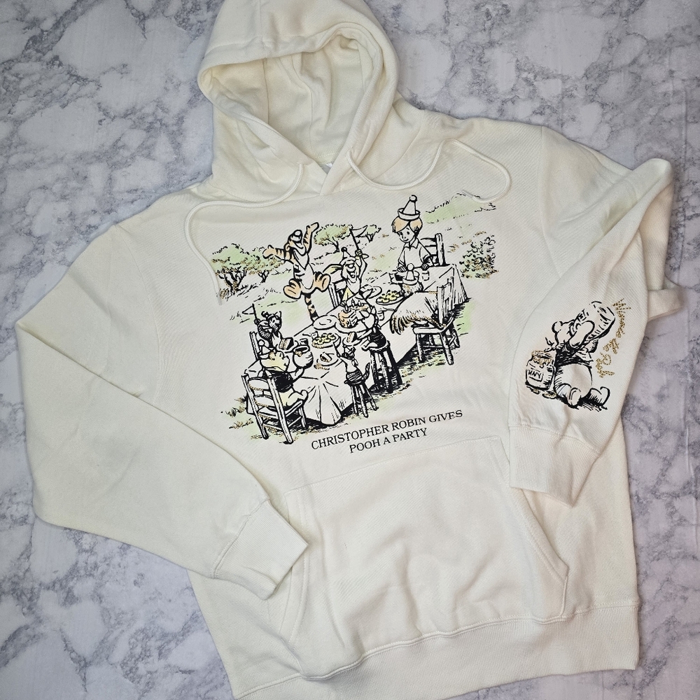 Disney Winnie The Pooh Hoodie Cream Gold Black Small NWT